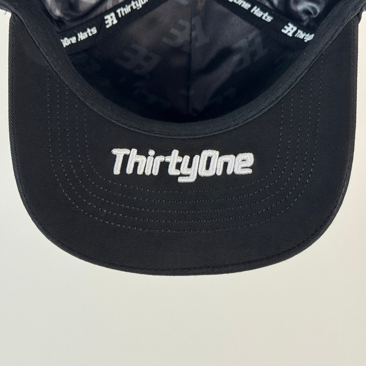 31 Hats LA Chrome Black/White Snapback