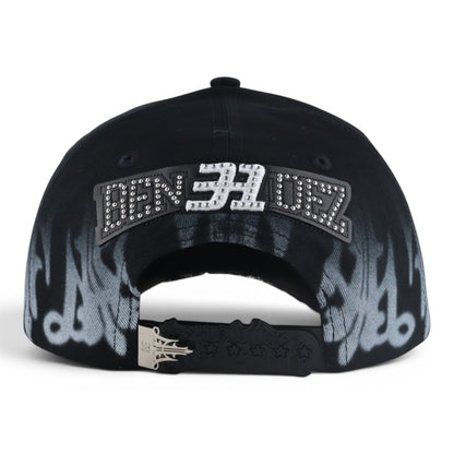 31 HATS BENAVIDEZ SHOWCASE BLACK/WHITE CRYSTALS