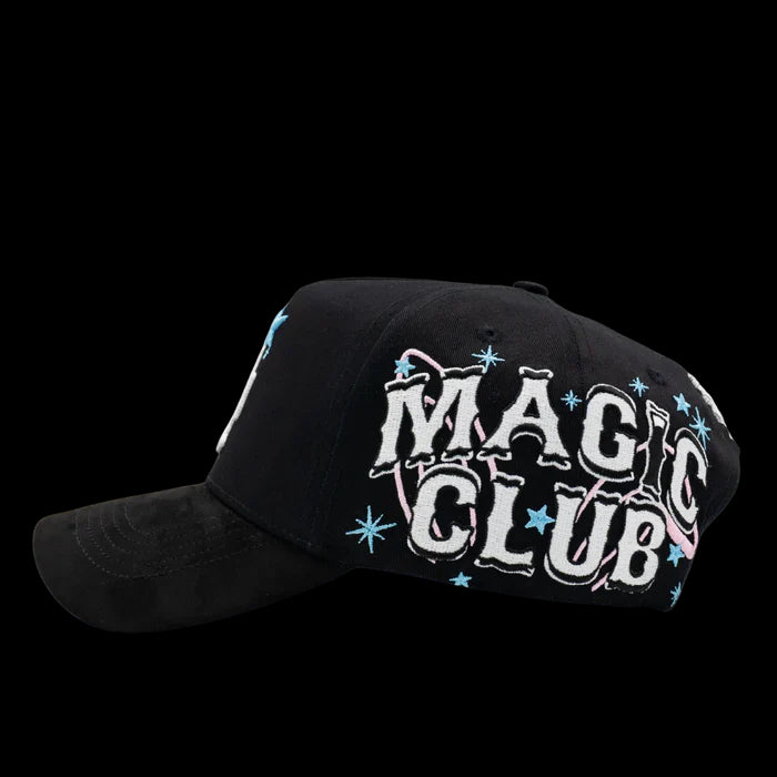 31 HATS – Magic Club