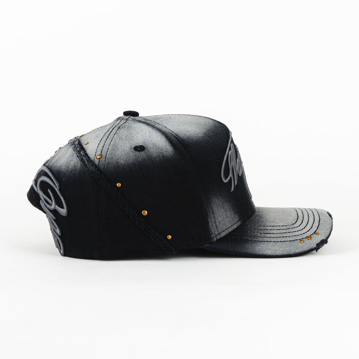 31 Hats Fade to Black Snapback