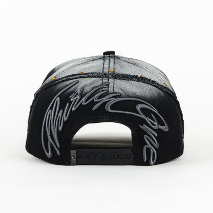 31 Hats Fade to Black Snapback