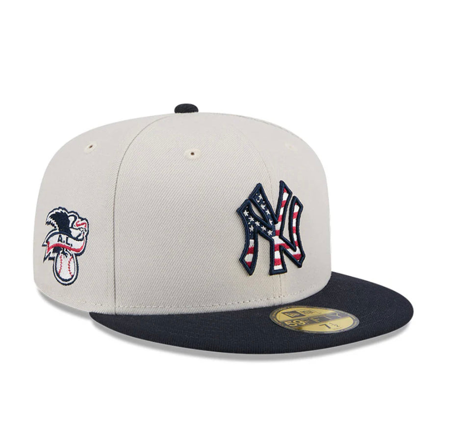 Men’s New York Yankees New Era Khaki/Black 2026 Fourth of July 59FIFTY Fitted Hat