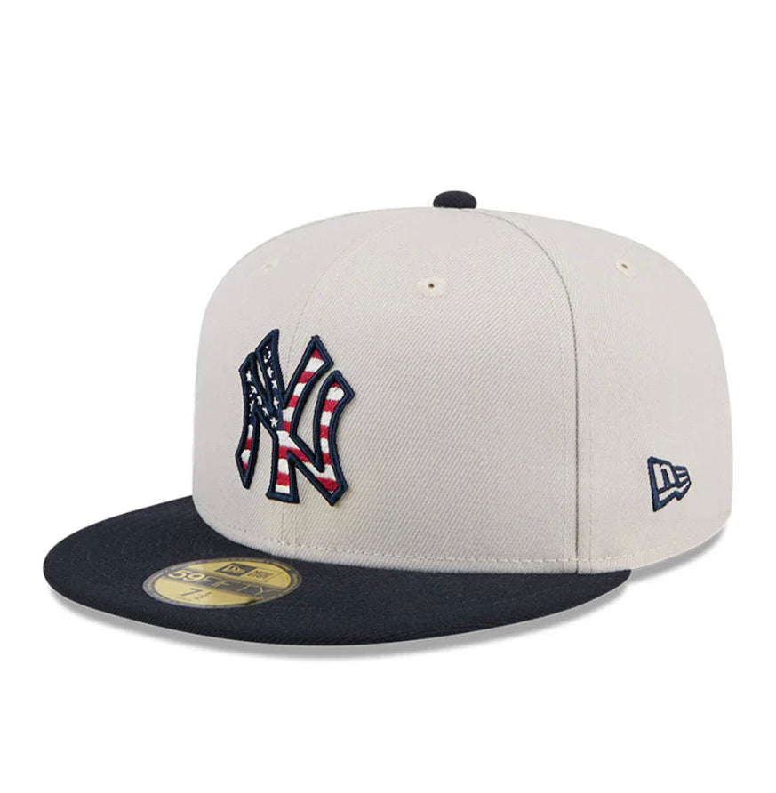 Men’s New York Yankees New Era Khaki/Black 2026 Fourth of July 59FIFTY Fitted Hat